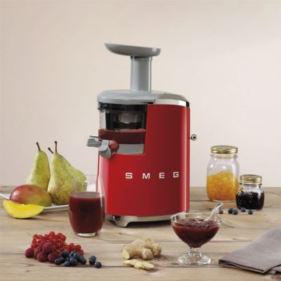 smeg-entsafter-retro-rot-massives-wohnen-schulte-luedenscheid